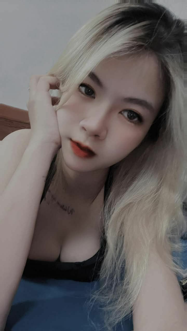 Kem! Xuất tinh vào cái lồn đào